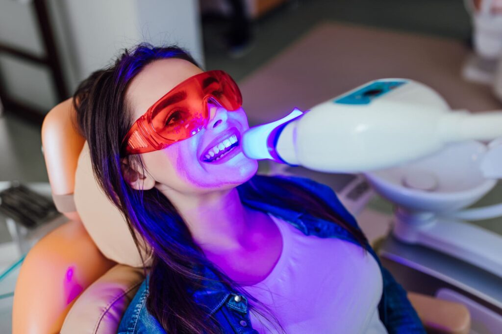 Teeth Whitening: Professional vs. DIY Methods Compared