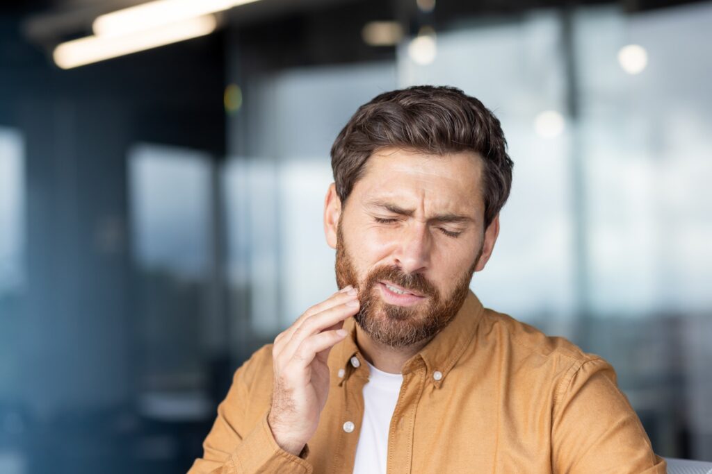 Managing Tooth Pain Before Your Appointment