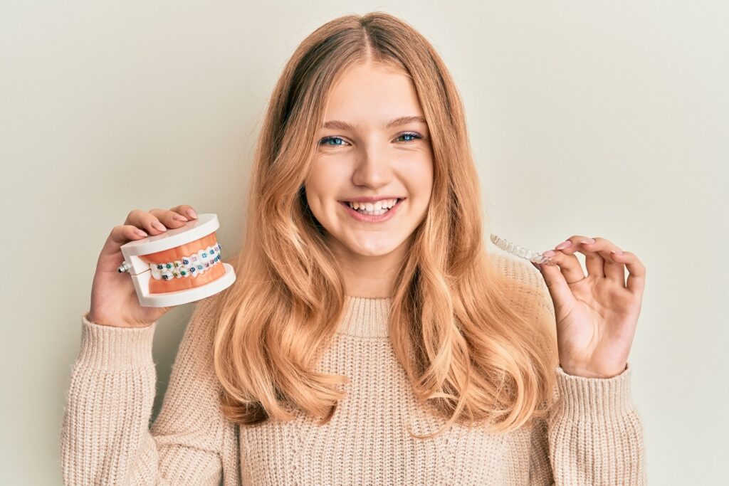 Clear Aligners vs Braces: Which is Right?